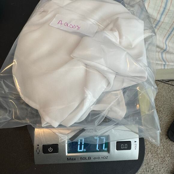 Michael‎ Kors Women’s White Sleeveless V-Neck Blouse Top Size 2X - Picture 7 of 7